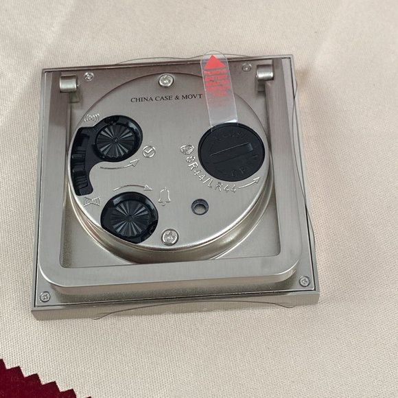 Cutter and Buck, New, never used travel and DeskAlarm Clock - Picture 3 of 7